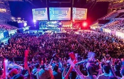 东莞女篮以 东莞女篮以