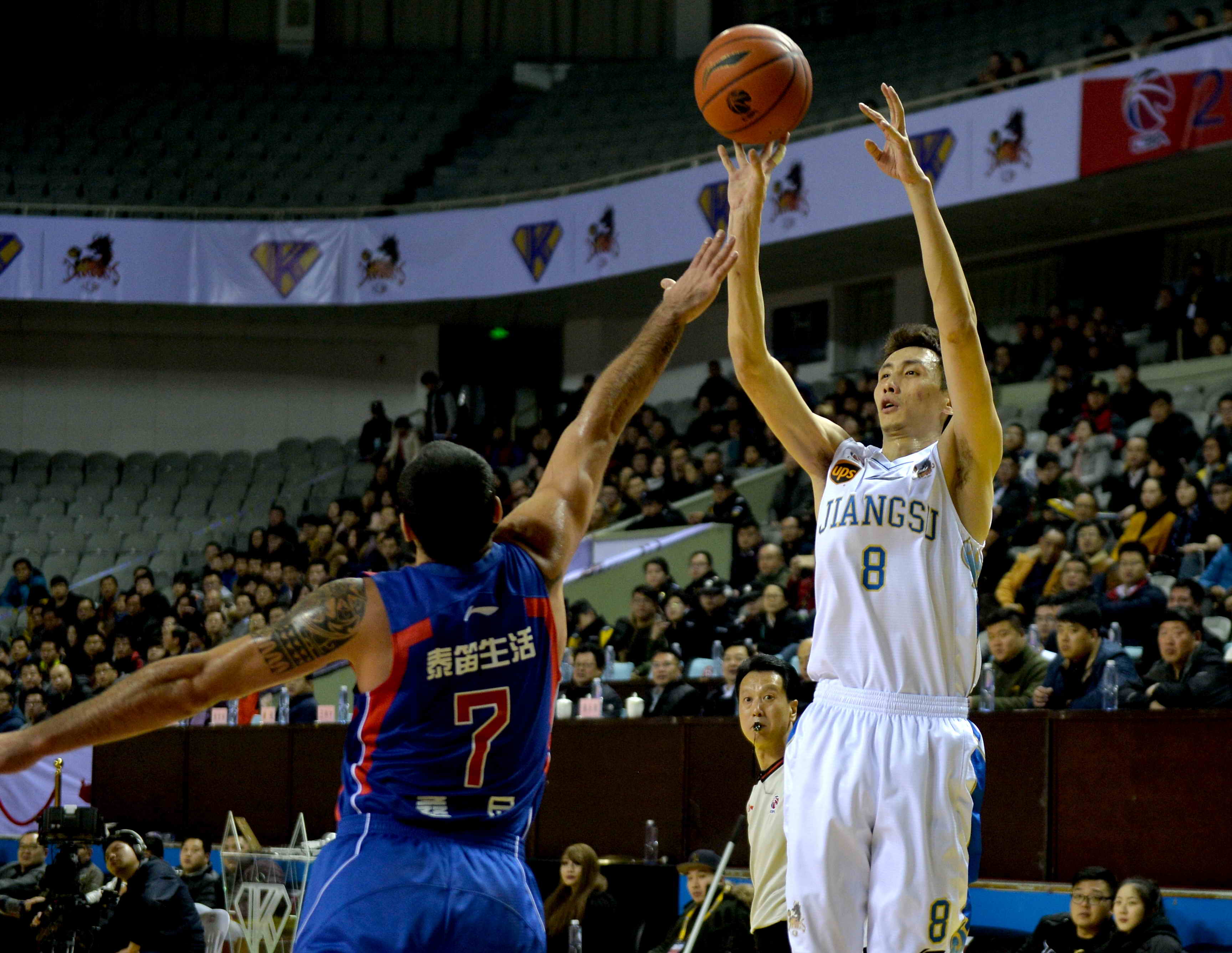 凯尔特人轮休主力练替补，或为湖人交易铺路共赢.